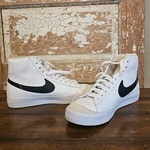 Nike Kids' Grade School Blazer Mid '77 Shoes